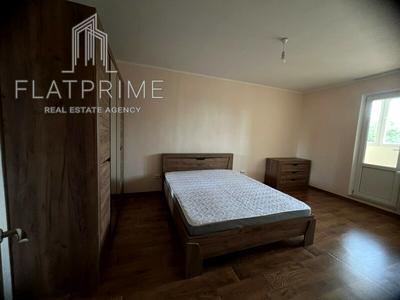 квартира за адресою Ревуцького вул., 54