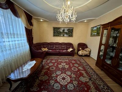 будинок за адресою Молодіжна
