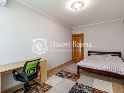 квартира за адресою Світла вул., 3д