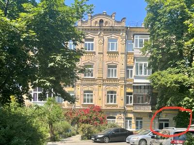 квартира за адресою Шовковична вул., 18