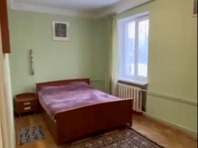 квартира за адресою Миколи Міхновського бульв. (Дружби Народів), 27