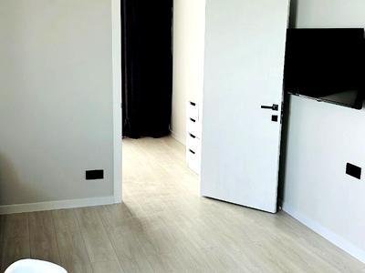 квартира за адресою Літературна вул., 10-б