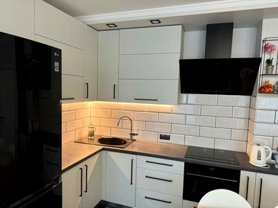 квартира за адресою Світлова, 42А