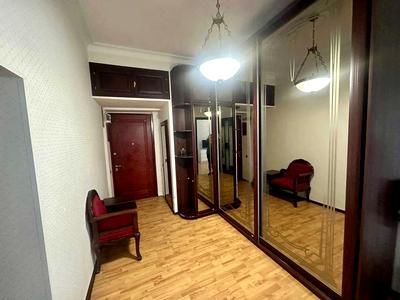 квартира за адресою Антоновича вул. (Горького), 19/21