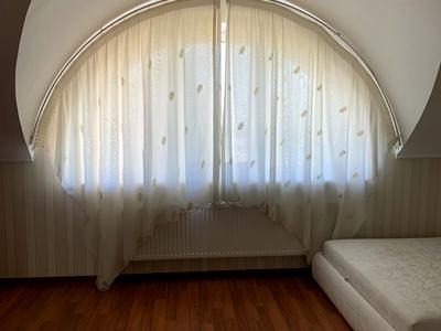 квартира за адресою Джорджа Вашингтона вул. (Батальна), 4