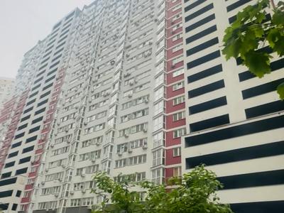 квартира по адресу Киев, Драгоманова ул., 2