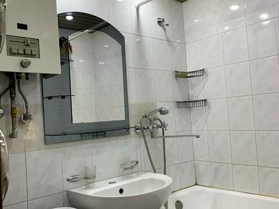 квартира за адресою Воскресенська, 12