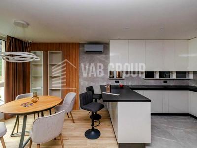 квартира за адресою Салютна вул., 2к10