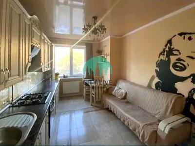 квартира за адресою Андрія Мельника вул., 10