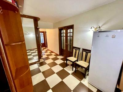 квартира по адресу Червоной Калины просп. (Владимира Маяковского), 72