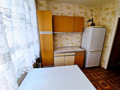 квартира за адресою Квітневий пров., 8