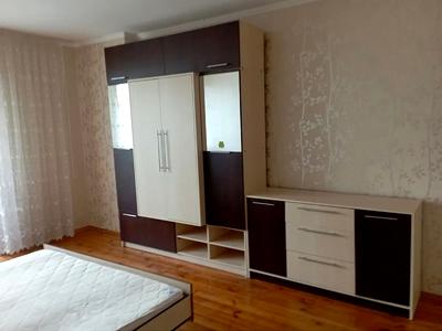 квартира по адресу Героїв Оборони ул., 10-А