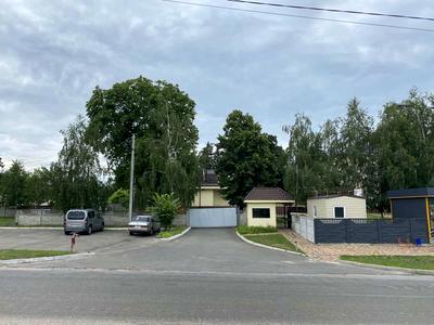 коммерческая по адресу с. Мотыжин, Василия Довгича ул., 2