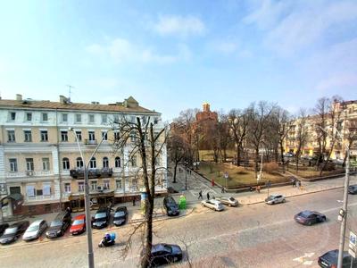 квартира по адресу Киев, Владимирская ул., 45