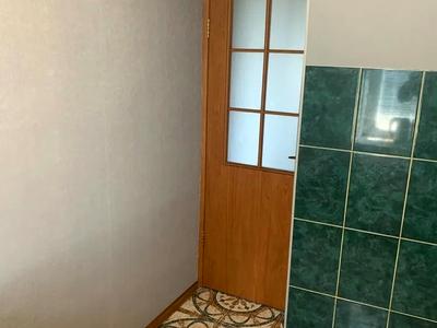 квартира по адресу Строителей ул., 12