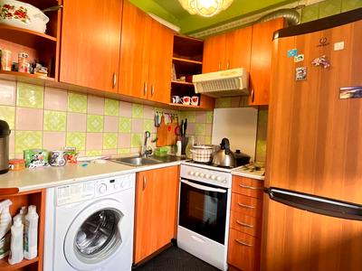 кімната за адресою Ореста Левицького вул. (Академіка Курчатова), 25/37