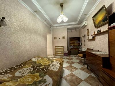 квартира по адресу Добролюбова ул., 5