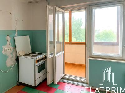 квартира за адресою Рональда Рейгана вул., 9-Г