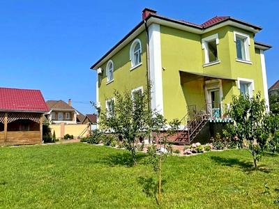будинок за адресою 3-тя Радіозаводська, 18