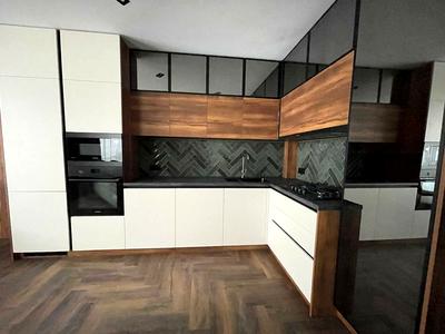 квартира по адресу Семьи Барвинских ул., 3