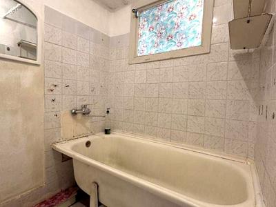 квартира по адресу Строителей ул., 12