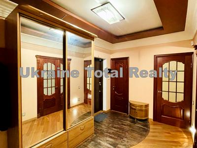 квартира по адресу Миколы Бажана просп., 10