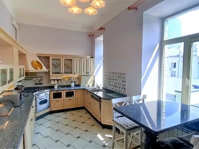 квартира за адресою Михайла Коцюбинського вул., 5