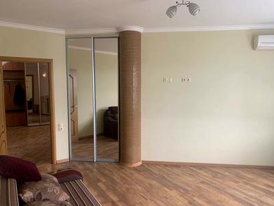 квартира за адресою вулиця Академіка Барабашова, 36а