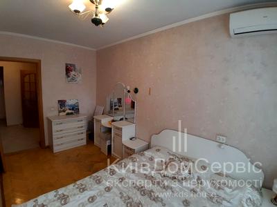 квартира по адресу Захаровская ул., 10