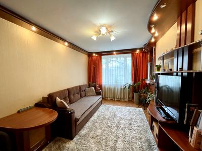 квартира за адресою Миколи Ушакова вул., 4