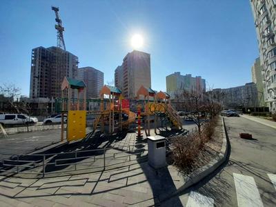 квартира за адресою Павла Чубинського вул., 7-А