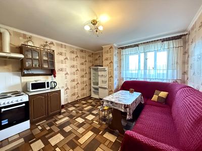 квартира за адресою Райдужний масив вул., 4