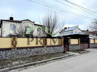 будинок за адресою Фруктова, 8