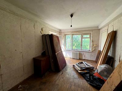 квартира по адресу Строителей ул., 16