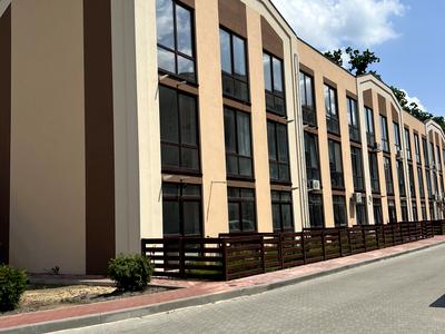 квартира по адресу с. Святопетровское, Леси Украинки бульв., 35