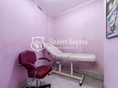 комерційна за адресою Новодарницька вул., 6