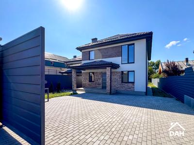 будинок за адресою Повітрофлотська вул., 10