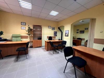 коммерческая по адресу Корятовича пл., 5