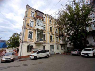 квартира за адресою Велика Васильківська вул. (Червоноармійська), 76