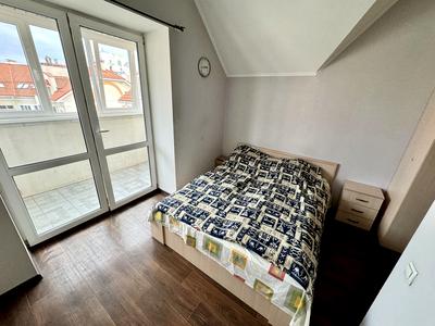 квартира по адресу Богдана Хмельницкого ул., 9-5
