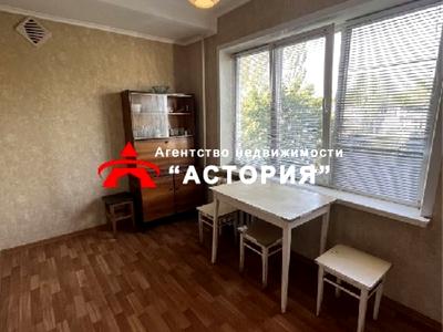 квартира за адресою Героїв Крут вул. (12 Квітня), 63