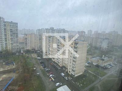 квартира за адресою Лариси Руденко вул., 5