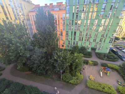 квартира за адресою Регенераторна вул., 4