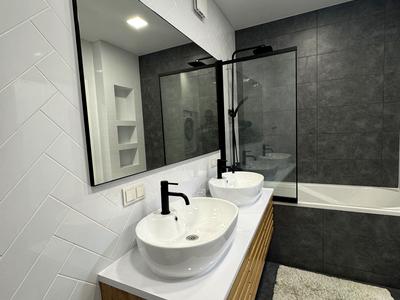 квартира за адресою Степана Бандери вул., 15