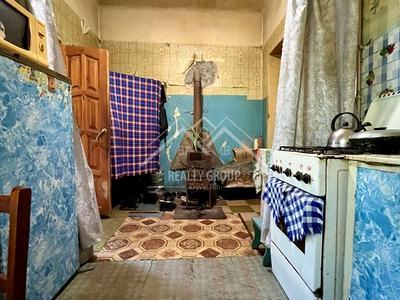 дом по адресу Кривой Рог, Зимних Походов ул. (Симбирцева), 40