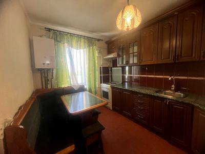 квартира за адресою Павла Тичини вул., 4