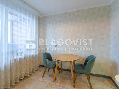 квартира за адресою Науки просп., 60-А