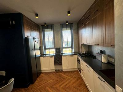 квартира за адресою Єдності вул., 5