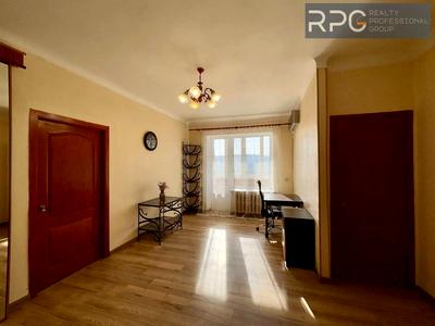 квартира по адресу Голосеевский просп. (40-летия Октября), 74