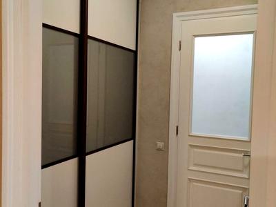 квартира за адресою Коновальця Є., 75